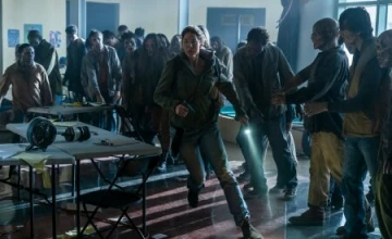 Кадр из сериала Бойтесь ходячих мертвецов